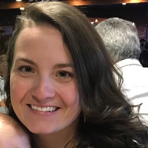 Meet your Posher, Lindsey